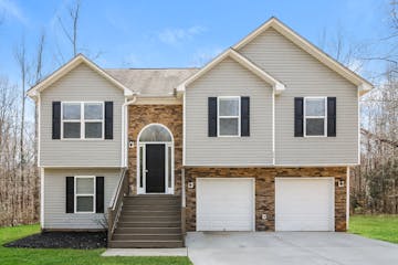 225 LAMAR LN COVINGTON, GA 30016